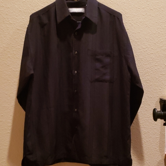 Shirt - Picture 1 of 3